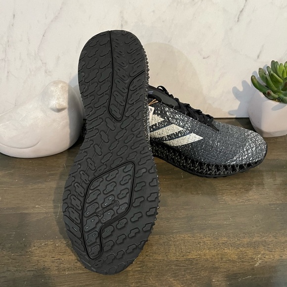 adidas 4DFWD X STRUNG Core Black - Picture 9 of 9